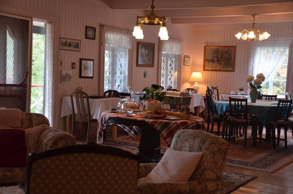 Auberge La Chatelaine La Malbaie Eksteriør billede